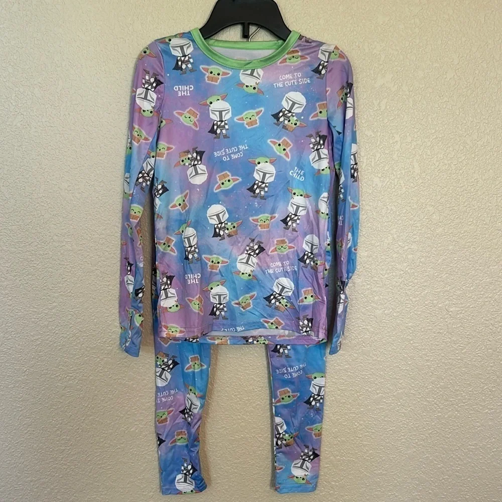 Disney Star Wars girls cuddle dud set size small.
